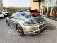 2022 Porsche Cayman