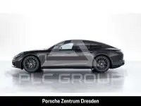 2022 Porsche Panamera