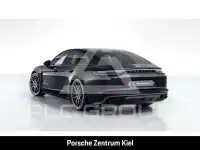 2022 Porsche Panamera