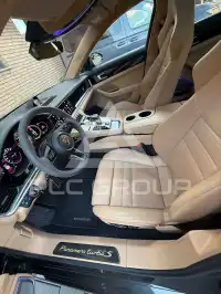 2022 Porsche Panamera