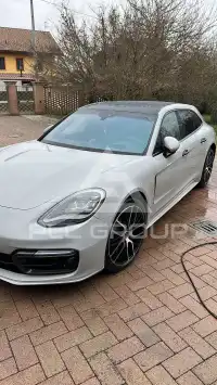 2022 Porsche Panamera