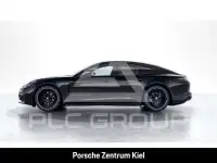 2022 Porsche Panamera