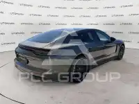 2022 Porsche Panamera