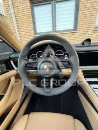 2022 Porsche Panamera