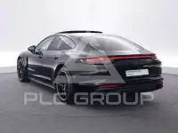 2022 Porsche Panamera