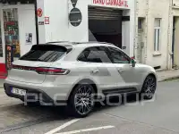 2022 Porsche MACAN