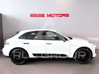 2022 Porsche MACAN