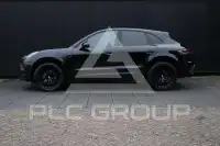 2022 Porsche MACAN