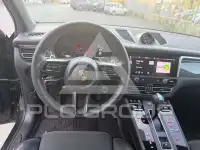 2022 Porsche MACAN