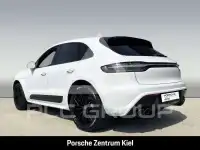 2022 Porsche MACAN