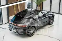 2022 Porsche MACAN