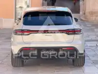 2022 Porsche MACAN