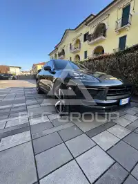 2022 Porsche MACAN