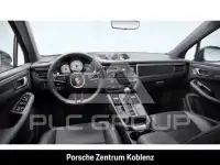2022 Porsche MACAN