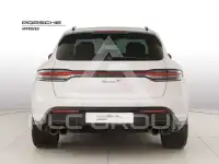 2022 Porsche MACAN