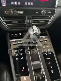2022 Porsche MACAN