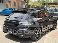 2022 Porsche MACAN
