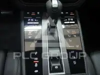 2022 Porsche MACAN