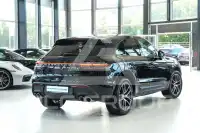 2022 Porsche MACAN