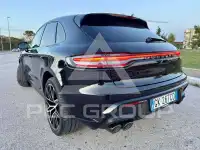 2022 Porsche MACAN
