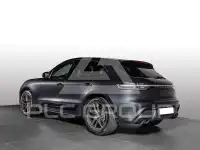 2022 Porsche MACAN
