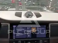 2022 Porsche MACAN