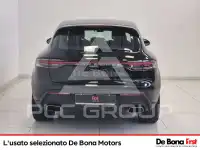 2022 Porsche MACAN