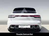 2022 Porsche MACAN