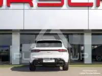 2022 Porsche MACAN