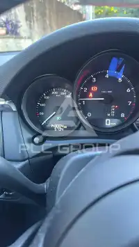 2022 Porsche MACAN