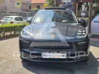2022 Porsche MACAN
