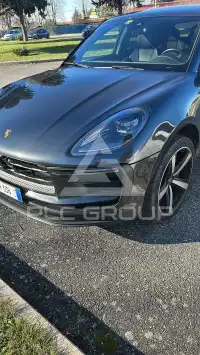 2022 Porsche MACAN