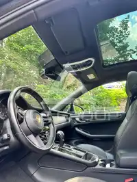 2022 Porsche MACAN