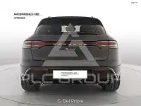 2022 Porsche MACAN