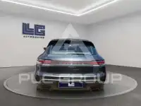 2022 Porsche MACAN