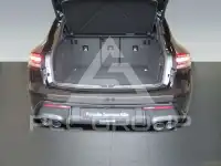 2022 Porsche MACAN