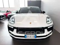 2022 Porsche MACAN