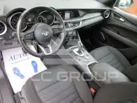 2022 Alfa Romeo Stelvio
