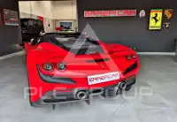 2022 Ferrari F8