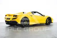 2022 Ferrari F8