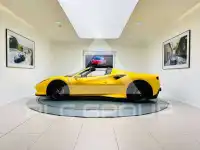 2022 Ferrari F8