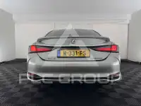 2022 Lexus ES300