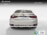2022 Lexus ES300