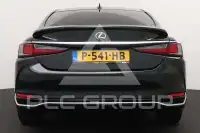 2022 Lexus ES300