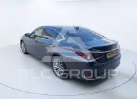 2022 Lexus ES300