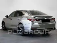 2022 Lexus ES300