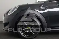 2022 Mini Unknown