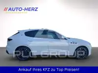 2022 Maserati LEVANTE