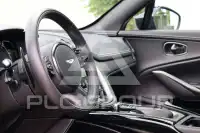 2022 Aston Martin DBX