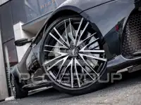 2022 Aston Martin DBS